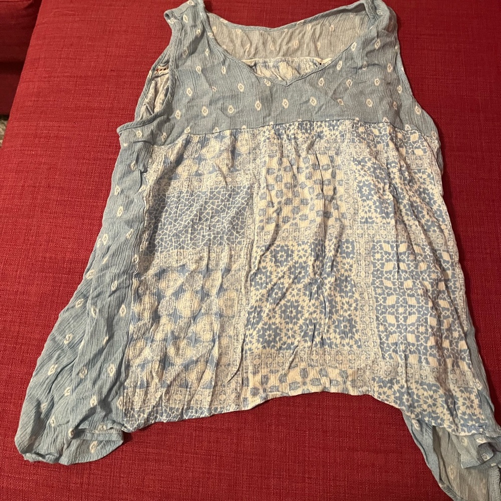 Blue tank top